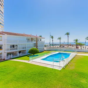 torremolinos-playamar-primera-linea-de-playa-urb-la-farola.1costadelsol.com/